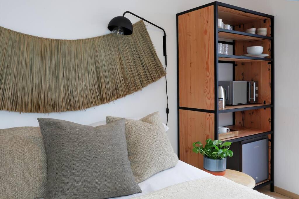 Quaint To Rent - Number 4706 Apartment